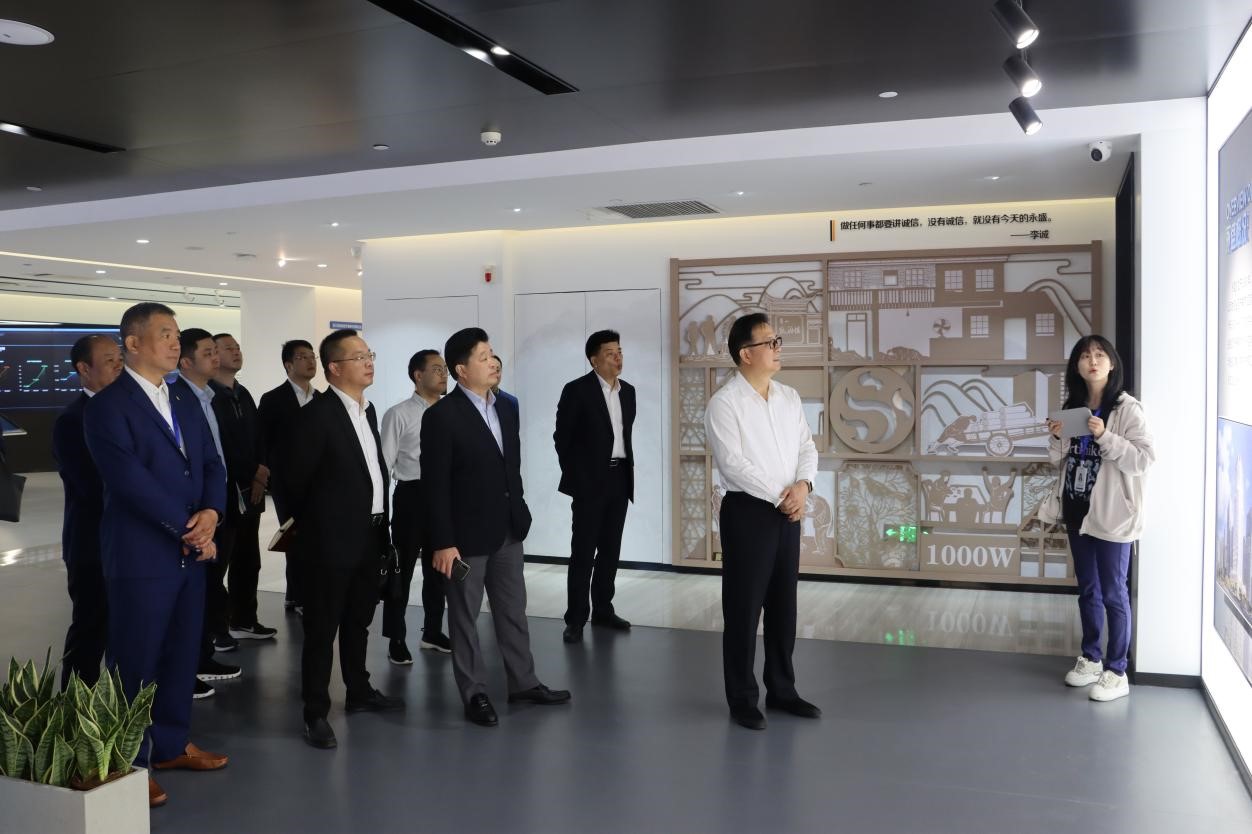 要聞｜杭州市政府黨組成員朱黨其一行蒞臨永盛控股集團(tuán)調(diào)研指導(dǎo)