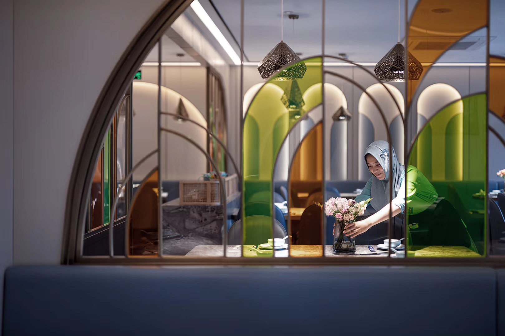 品味回西北菜餐廳設計-杭州餐廳設計-杭州達岸品牌策劃設計公司6dccf3dde4113d22c45b80e7c40896b8